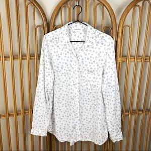 Beachlunchlounge White Heart Print Button Down